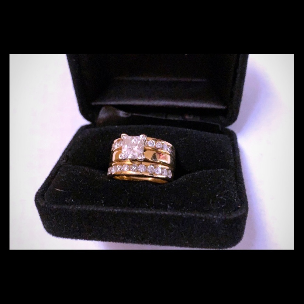 Beautiful Princess Cut Diamond Ring ......$7,000
